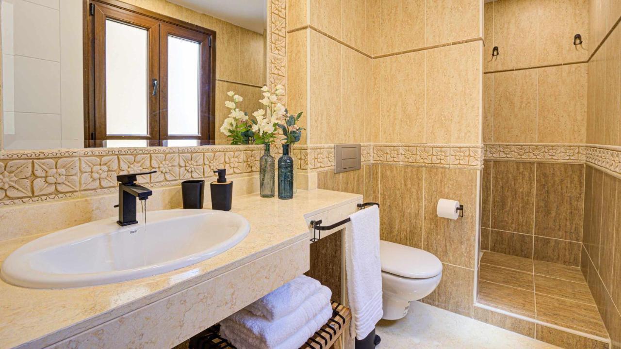 Tinajas Chic Villa คอร์ราเลโฮ ภายนอก รูปภาพ